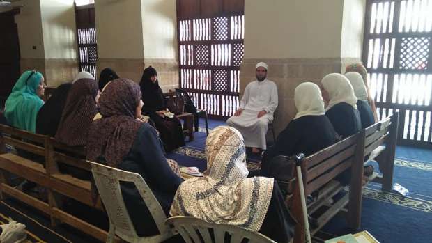 دوره آموزشی بانوان حافظ قرآن در مسجد الازهر+عکس دوره آموزشی بانوان حافظ قرآن در مسجد الازهر+عکس