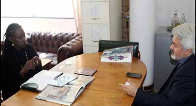 نمایشگاه «ایران در چهل سالگی انقلاب» در زیمبابوه نمایشگاه «ایران در چهل سالگی انقلاب» در زیمبابوه