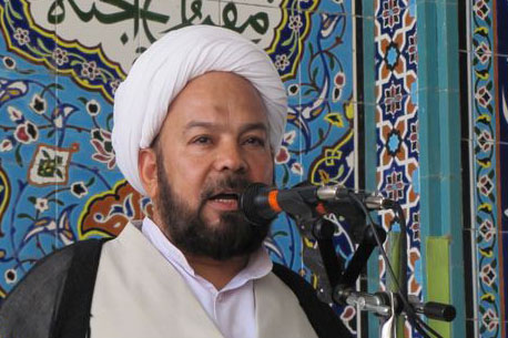 نمایندگان مجلس در تصویب قوانین به قرآن و شریعت عنایت ویژه داشته باشند