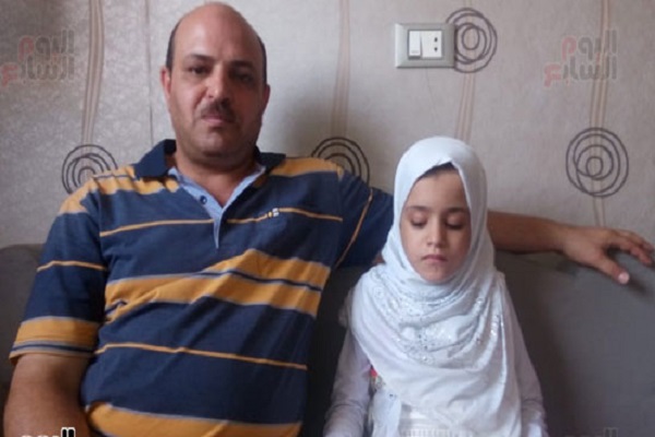 کودک روشندل مصری در هفت سالگی حافظ قرآن شد کودک روشندل مصری در هفت سالگی حافظ قرآن شد