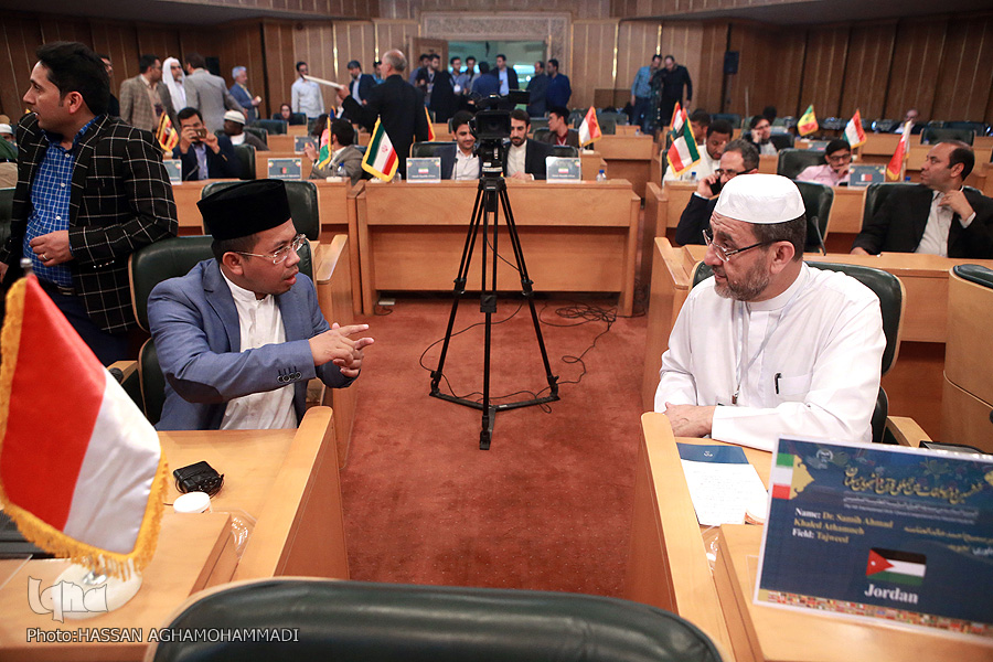 اجرای 3 قاری و 2 حافظ طی دومین شب مسابقات بین&zwnj;المللی قرآن دانشجویان + فیلم