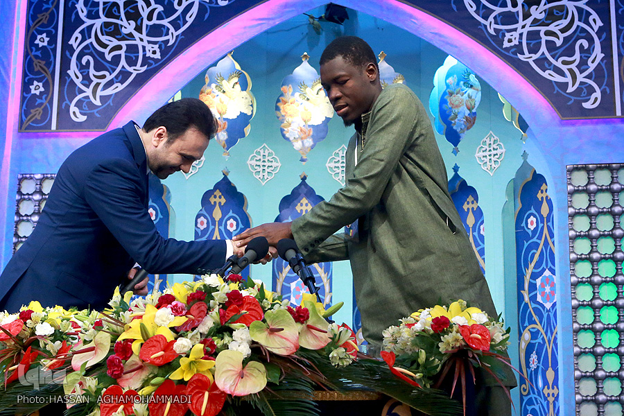 اجرای 3 قاری و 2 حافظ طی دومین شب مسابقات بین&zwnj;المللی قرآن دانشجویان + فیلم