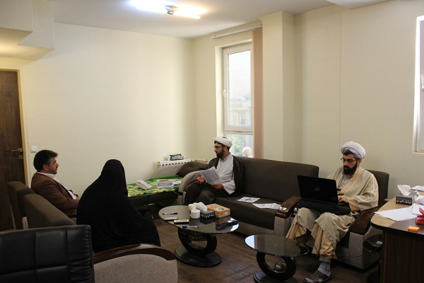 اعلام اسامی و مشخصات ۱۴ نفر از قاریانی که به عضویت آزمایشی طرح اُسوه در آمدهاند اعلام اسامی و مشخصات ۱۴ نفر از قاریانی که به عضویت آزمایشی طرح اُسوه در آمدهاند