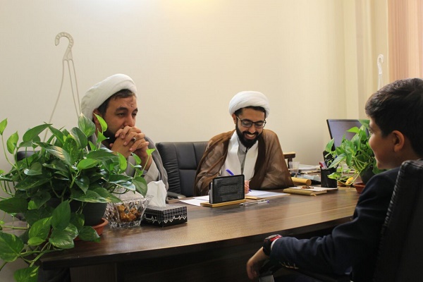 اعلام اسامی و مشخصات ۱۴ نفر از قاریانی که به عضویت آزمایشی طرح اُسوه در آمدهاند اعلام اسامی و مشخصات ۱۴ نفر از قاریانی که به عضویت آزمایشی طرح اُسوه در آمدهاند