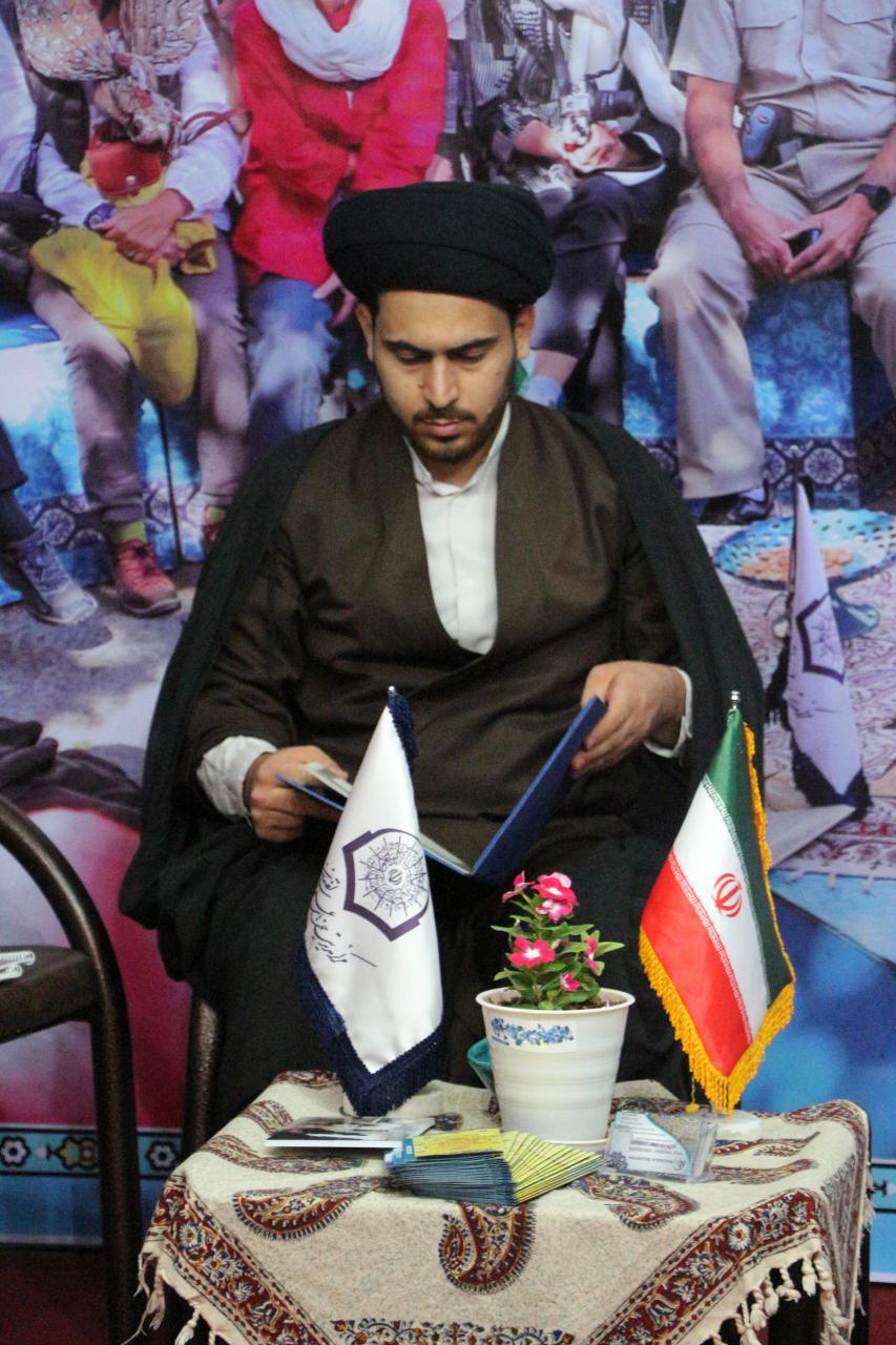 مدرسهای در دل مسجد؛ کانون جذب گردشگر خارجی در اصفهان مدرسهای در دل مسجد؛ کانون جذب گردشگر خارجی در اصفهان