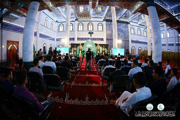 تواشیح مهدی دغاغله در افتتاحیه جایزه قرآن کربلا تواشیح مهدی دغاغله در افتتاحیه جایزه قرآن کربلا