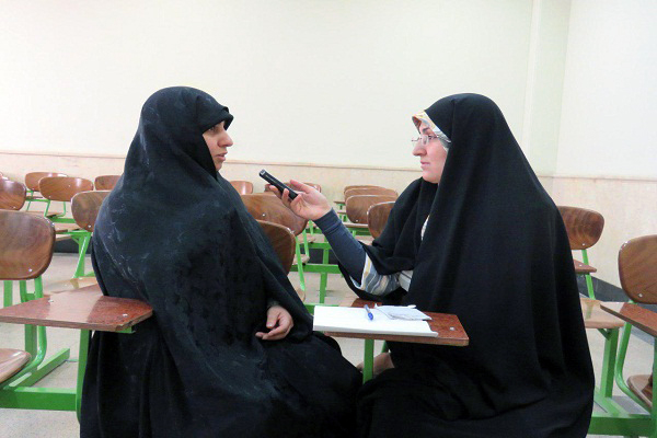 قرآنی کردن فرزندان از خانه و خانواده آغاز می&zwnj;شود/ زمزمه امیدبخش&zwnj;ترین آیه قرآن در تمامی لحظات/ برپایی کلاس&zwnj;های قرآن با فن بیان جذاب