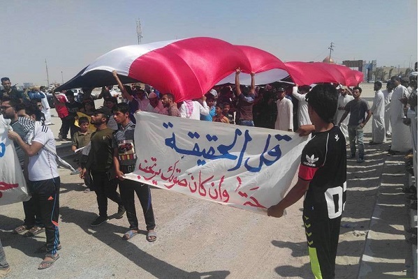 بستهشدن گذرگاه مرزی عراق ـ کویت از سوی تظاهرکنندگان بستهشدن گذرگاه مرزی عراق ـ کویت از سوی تظاهرکنندگان