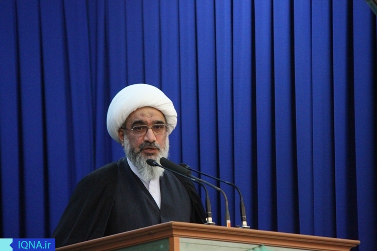 مسئولان سه قوه پیشتاز در خدمت رسانی به مردم باشند مسئولان سه قوه پیشتاز در خدمت رسانی به مردم باشند