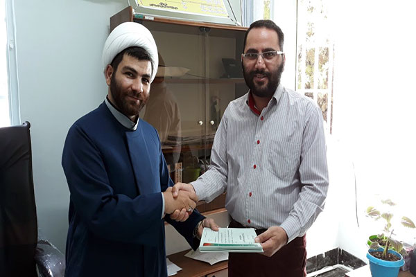 67 گواهی&zwnj;نامه پایان دوره برای قرآن&zwnj;آموزان در رباط کریم