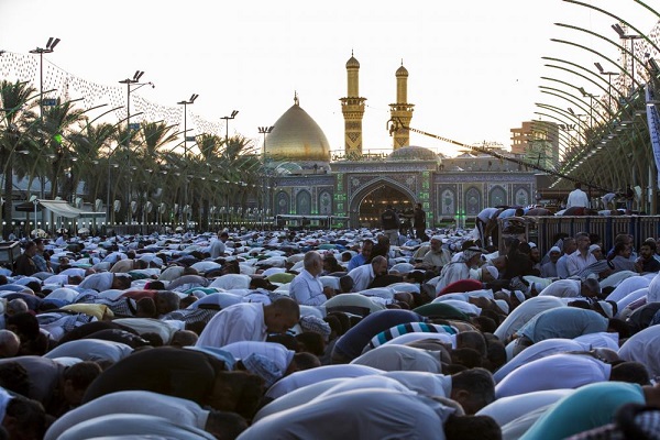 اقامه نماز عید قربان در بینالحرمین + عکس اقامه نماز عید قربان در بینالحرمین + عکس