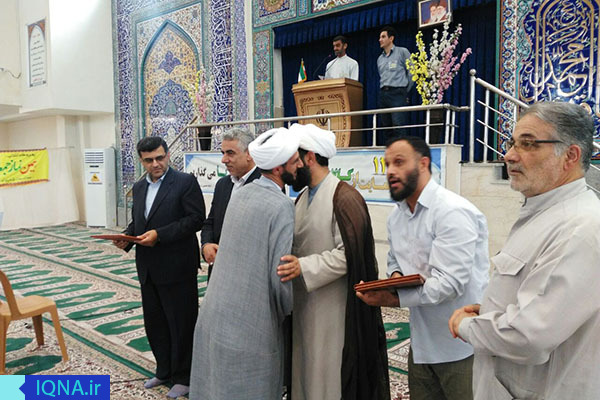 تجلیل از خادمان نماز در املش + تصاویر