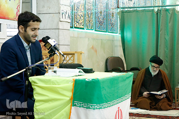 رد نشود ///// چهرههای مطرح حاضر در مسابقات قرآن استان تهران/ جمع دارندگان رتبههای بینالمللی رد نشود ///// چهرههای مطرح حاضر در مسابقات قرآن استان تهران/ جمع دارندگان رتبههای بینالمللی