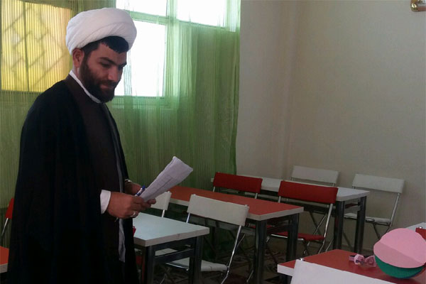 بازدید کارشناس قرآنی تبليغات اسلامی رباط کريم از خانه قرآن حدیث