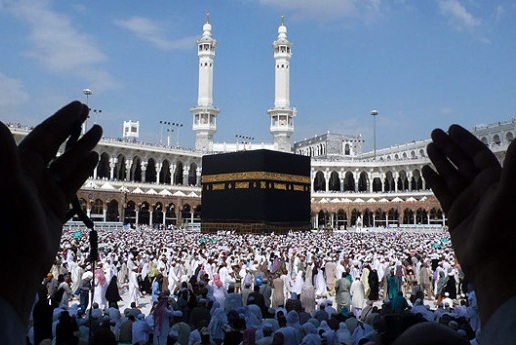 جمعه//حج برنامه تكامل است اگر نتيجه&rlm; گيرى آموخته باشیم