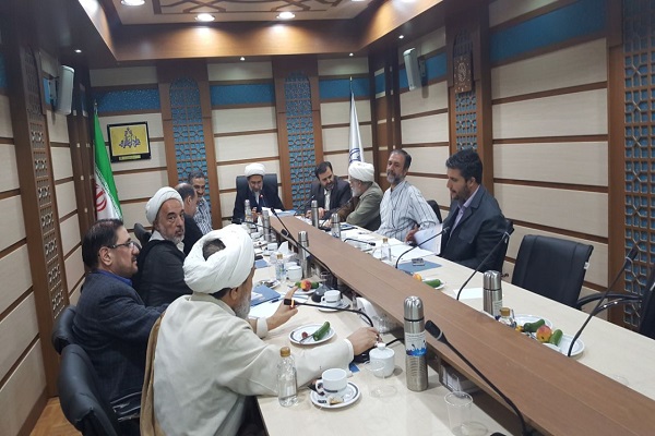 بررسی اصلاح آییننامه ارزیابی قاریان و حافظان قرآن / تصمیمگیری در مورد عضویت کمیته امداد در دو کمیسیون بررسی اصلاح آییننامه ارزیابی قاریان و حافظان قرآن / تصمیمگیری در مورد عضویت کمیته امداد در دو کمیسیون