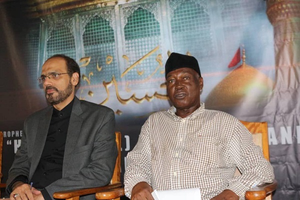 همایش «محبت امام حسین(ع)؛ آموزه مشترک اسلامی» در غنا+عکس همایش «محبت امام حسین(ع)؛ آموزه مشترک اسلامی» در غنا+عکس