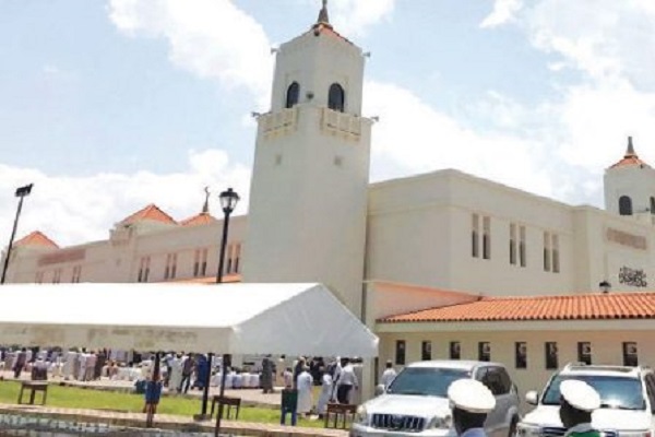 سرزمین حلقههای قرآنی آفریقا و چالش عدم همافزایی / تجلیل از قرآنیان در ورزشگاه 60 هزار نفری سرزمین حلقههای قرآنی آفریقا و چالش عدم همافزایی / تجلیل از قرآنیان در ورزشگاه 60 هزار نفری