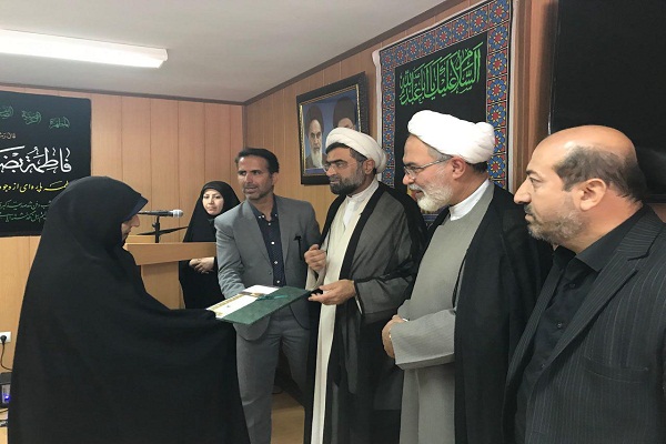 تعامل مؤسسه آموزشی نزاجا با دارالقرآن امام علی(ع)/ جشن پایان دوره تابستانه و آغاز ترم پاییز برپا شد تعامل مؤسسه آموزشی نزاجا با دارالقرآن امام علی(ع)/ جشن پایان دوره تابستانه و آغاز ترم پاییز برپا شد