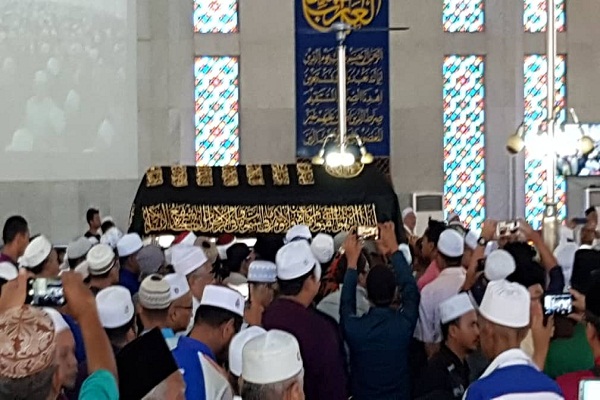 وفات شیخ حسن ازهری، خادم قرآن مالزی وفات شیخ حسن ازهری، خادم قرآن مالزی