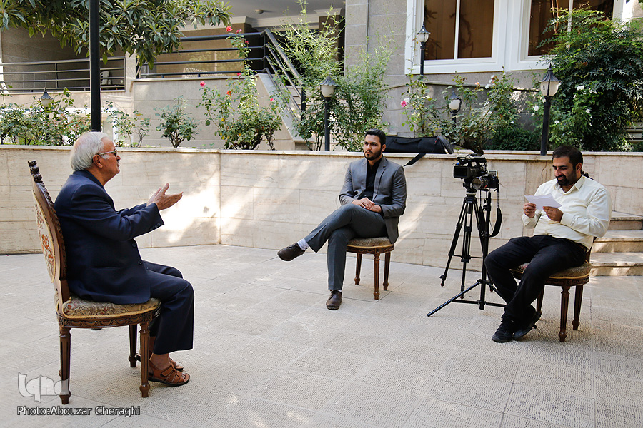 دوران انحصاری فلسفه پایان یافته است/ فلسفه اسلامی نداریم دوران انحصاری فلسفه پایان یافته است/ فلسفه اسلامی نداریم