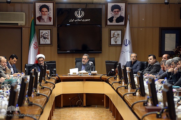 برپایی کمیسیون آموزش عمومی قرآن با یکسال وقفه/ تشکیل کارگروه بررسی پیشنهادات و اعلام نتیجه ظرف 10 روز