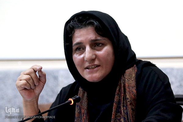 سارا شریعتی: تاثیر خوانش&zwnj;های مسیحی بر توصیف مستشرقان از آئین&zwnj;های شیعی؛ شیعه، مکتب غم و اندوه نیست/ مظاهری: تمام گزارش&zwnj;های موجود را به عنوان &laquo;داده اجتماعی&raquo; و قابل تحلیل جمع&zwnj;آوری کرده&zwnj;ام