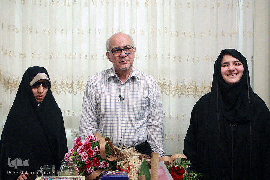 آرزو اسلامی ، استاد موسوی بلده ، سما بابایی 11 رتبه اول در مسابقات قرآن و قهرمانی در شنا