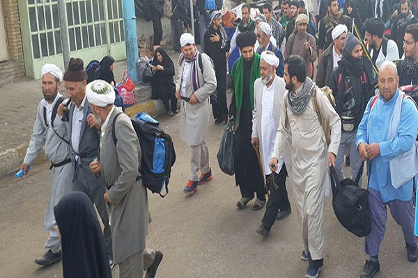 جذبه مغناطیس حسینی در افغانستان/ سردرگمی زوار و نبود سفارت عراق در کابل جذبه مغناطیس حسینی در افغانستان/ سردرگمی زوار و نبود سفارت عراق در کابل