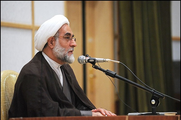 پارادوکس به نام &laquo;طلبه بی لباس&raquo;