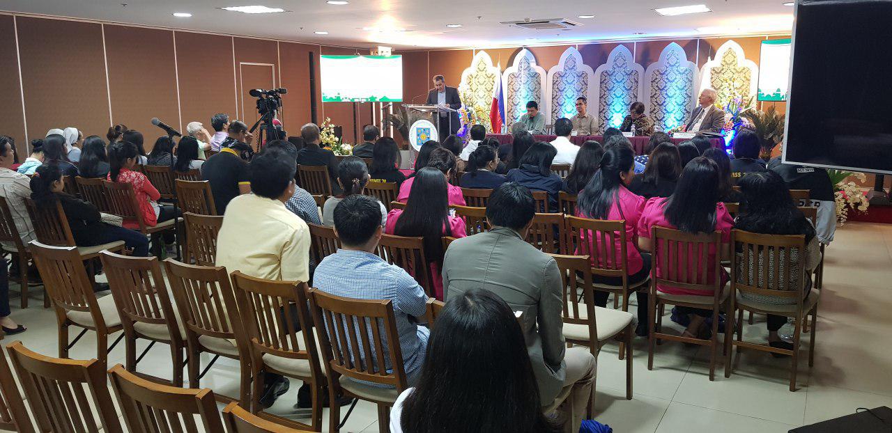 در گردهمایی کاتولیکها و مسلمانان فیلیپین چه گذشت؟ در گردهمایی کاتولیکها و مسلمانان فیلیپین چه گذشت؟