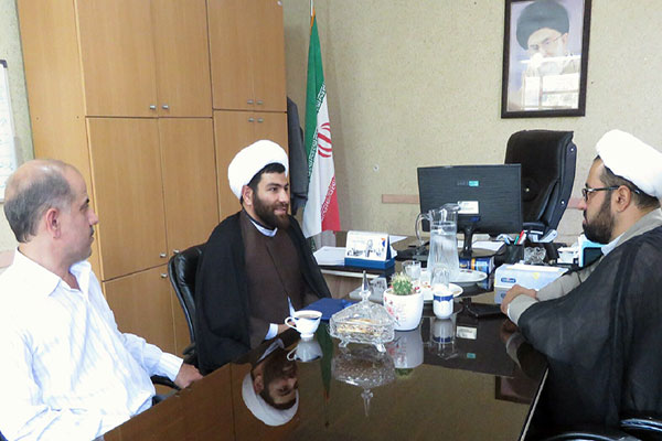 هم&zwnj;اندیشی کارشناس قرآنی تبلیغات اسلامی و رئیس کمیته امداد رباط کریم