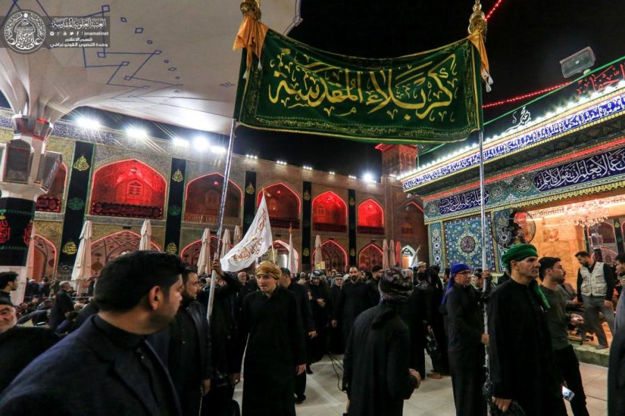 تصاویری از آیین سوگواری رحلت پیامبر(ص) در حرم علوی تصاویری از آیین سوگواری رحلت پیامبر(ص) در حرم علوی