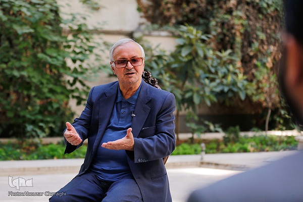 معرفت&zwnj;شناسی در فلسفه ما جایی پیدا نکرده است/قائل به پلورالیزم انتقادی هستم