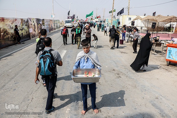 پنجشنبه/// تکاپوی جامعه ایرانی برای اربعین حسینی/ از نمایشگاه لباس عاشورایی تا تعویق جشنواره رسانههای دیجیتال پنجشنبه/// تکاپوی جامعه ایرانی برای اربعین حسینی/ از نمایشگاه لباس عاشورایی تا تعویق جشنواره رسانههای دیجیتال