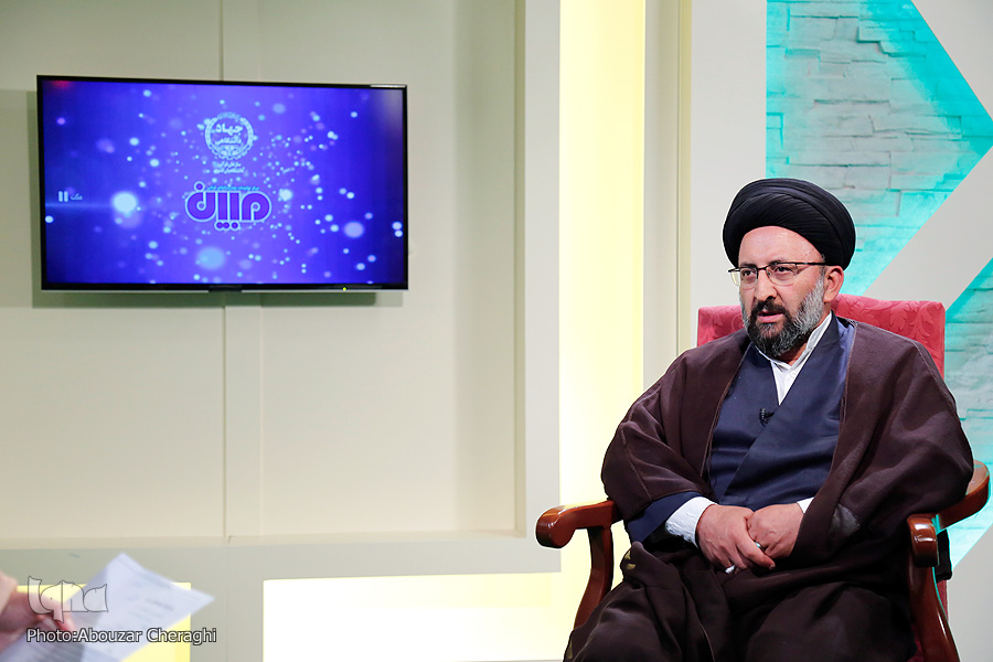 اتحادیه تشکلهای قرآنی مانعتراشی برای ادغام را کنار بگذارد اتحادیه تشکلهای قرآنی مانعتراشی برای ادغام را کنار بگذارد