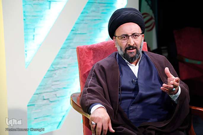 حجت الاسلام حسین کوششی اتحادیه تشکلهای قرآنی مانعتراشی برای ادغام را کنار بگذارد