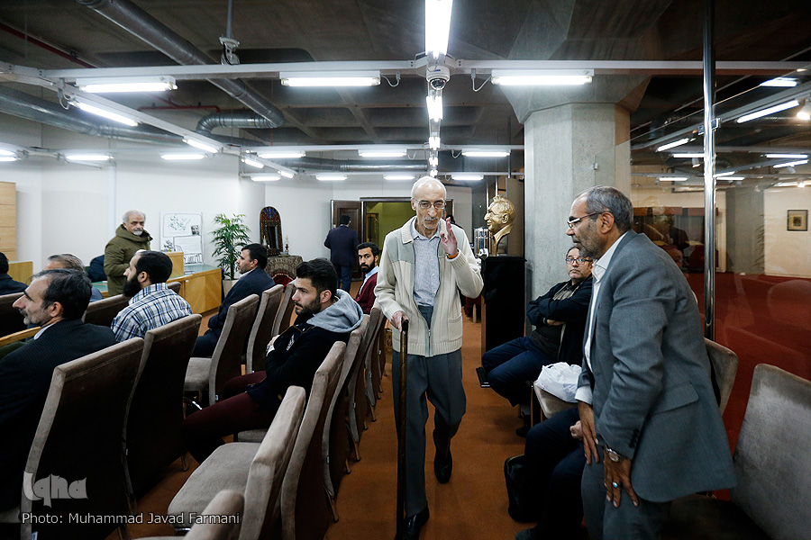 نگاه متفاوت میرزای قمی به پیروان سایر مذاهب/ آیا تمام کافران به جهنم خواهند رفت نگاه متفاوت میرزای قمی به پیروان سایر مذاهب/ آیا تمام کافران به جهنم خواهند رفت