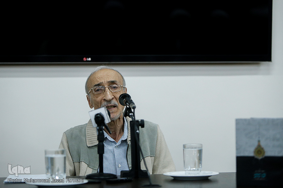 اکبر ثبوت اکبر ثبوت