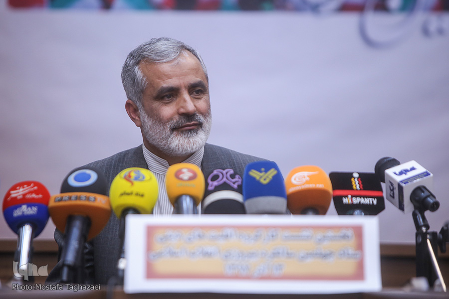 چهلمین سالگرد پیروزی انقلاب به مثابه مدیریت جنگ با دشمن دیده شود چهلمین سالگرد پیروزی انقلاب به مثابه مدیریت جنگ با دشمن دیده شود