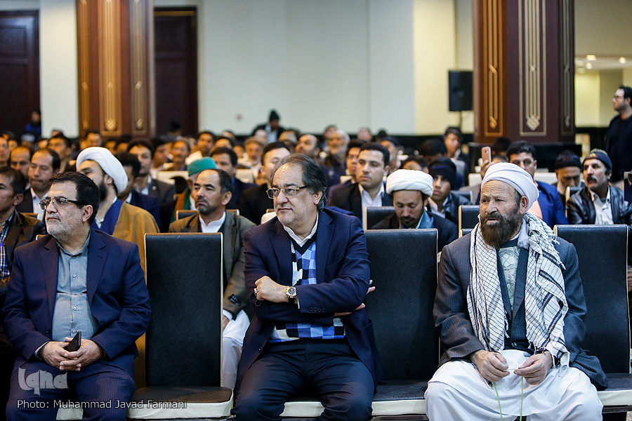 نخبگان قرآنی افغان در جوار احیاگر قرآن تجلیل شدند نخبگان قرآنی افغان در جوار احیاگر قرآن تجلیل شدند