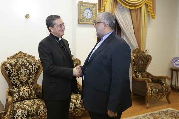 گفتوگوهای 10 دوره ایران و واتیکان را اثربخش کنیم گفتوگوهای 10 دوره ایران و واتیکان را اثربخش کنیم