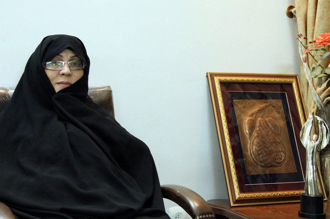 ملیحه سادات موسوی دوشنبه//جمع فرهیختهای آغازکننده تفسیر گروهی قرآن باشند