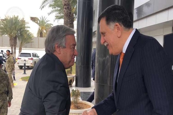 ده&zwnj;های نیروی ژنرال &laquo;حفتر&raquo; تسلیم شدند / رایزنی دبیرکل سازمان ملل در لیبی