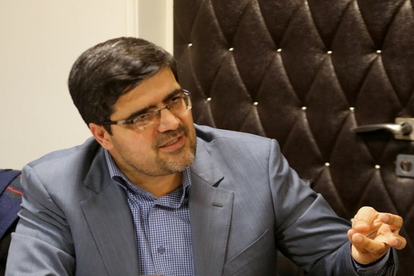 خانه&zwnj;های در گل مانده و خسارت&zwnj;های برجای مانده از سیل در لرستان/ داستان حمله مارهای سمی