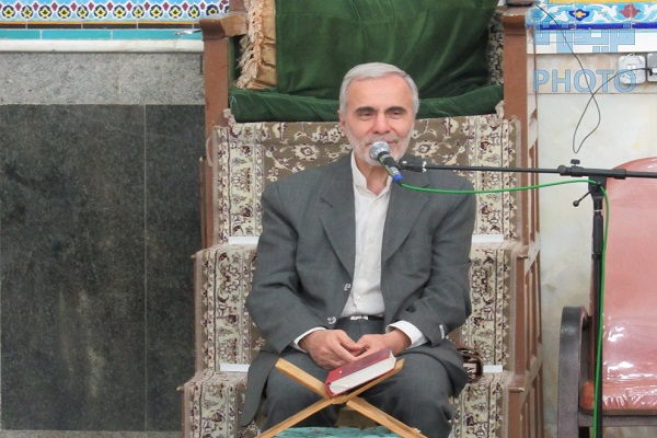 چگونگی فعالیت پیشکسوت قرآنی در مدارس اصفهان چگونگی فعالیت پیشکسوت قرآنی در مدارس اصفهان