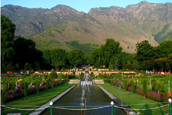 نوروز در «کشمیر» و سفرههایی متبرک به نام امیرالمؤمنین (ع) نوروز در «کشمیر» و سفرههایی متبرک به نام امیرالمؤمنین (ع)