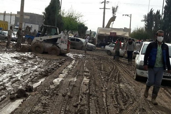 ایستادگی در غبار پلدختر/ تلاش شبانه&zwnj;روزی نیروهای داوطلب و تهیه غذای گرم