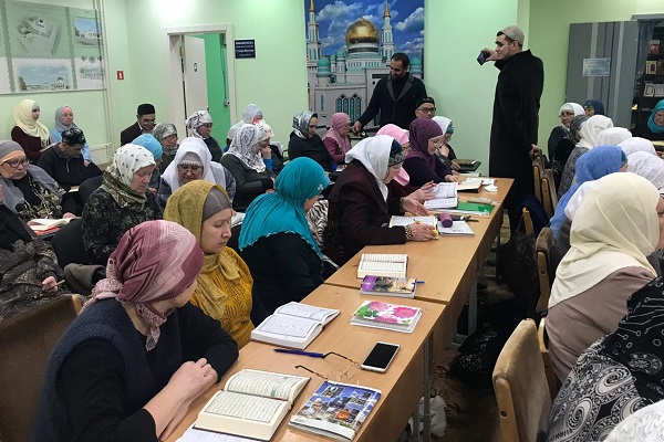 برگزاری دورههای صوت و لحن در دانشگاه مسکو/ آماده برگزاری دورههای صوت و لحن در دانشگاه مسکو/ آماده