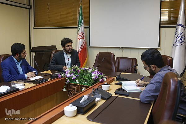 قرارگاه امدادی در دانشگاه&zwnj;ها تأسیس شود/ گروه&zwnj;های جهادی در خوزستان سردرگم اند!